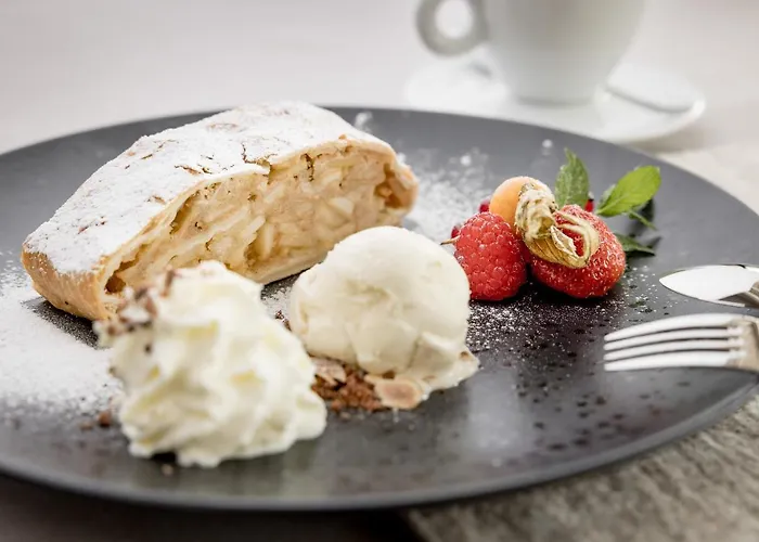 Lägenhetshotell Regina Hotelsuites 4*