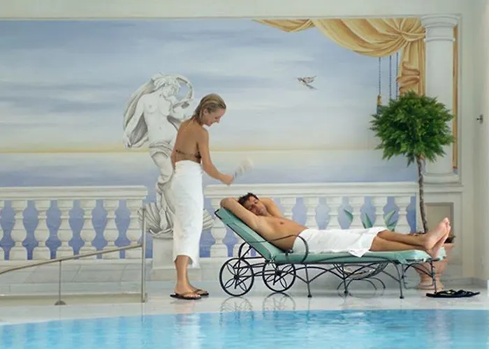 Lägenhetshotell Regina Hotelsuites 4*