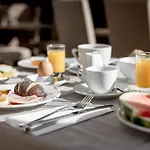 Regina Hotelsuites Зёльден