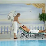 Апарт-отель Regina Hotelsuites 4*
