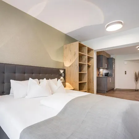 Regina Hotelsuites Aparthotel Sölden