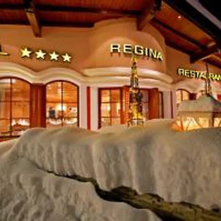 Regina Hotelsuites 아파트호텔 4*