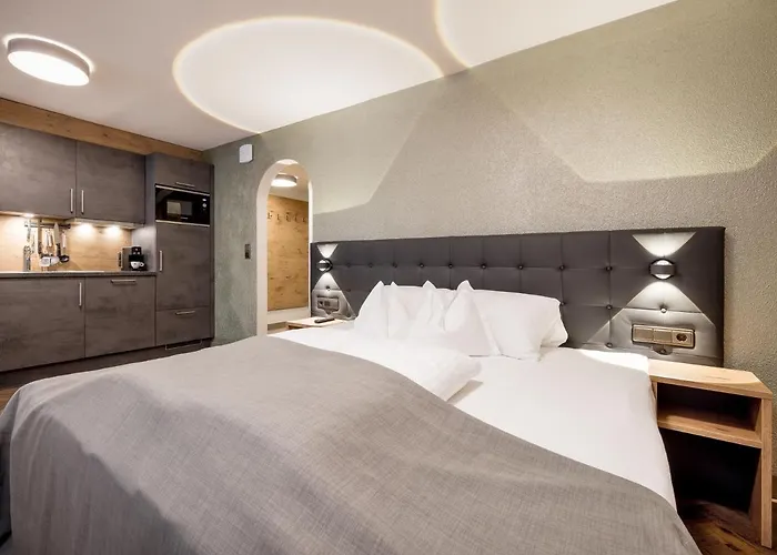 Regina Hotelsuites 4* 索尔登