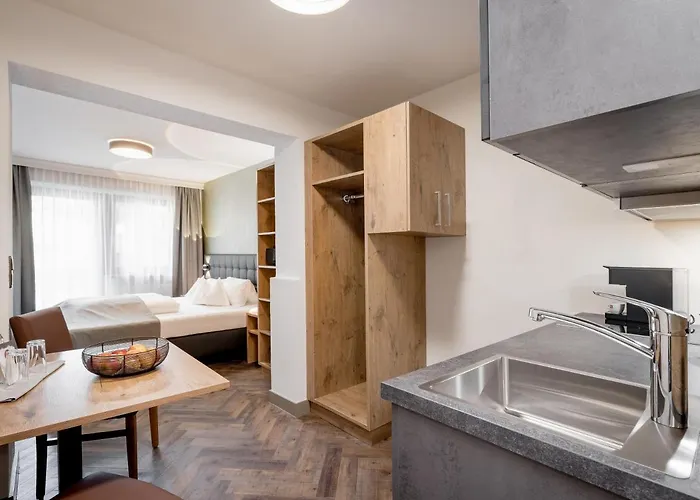 Regina Hotelsuites 4* 索尔登